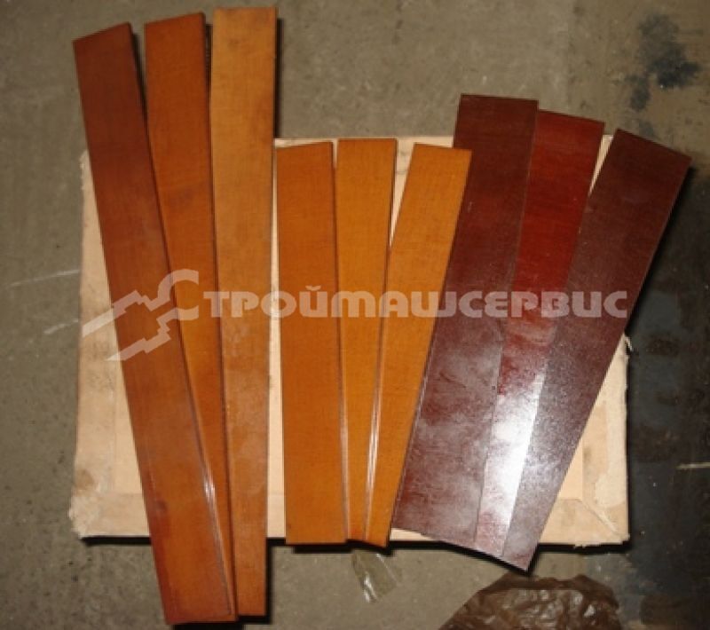 Лопатка КО-505А.02.15.105-01 (текстолит) Лопатка КО-505А.02.15.105-01 (текстолит)
