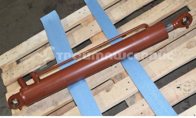 Гидроцилиндр подъема заднего борта ЦГ-80.40х630.11-02 (Ц20-80-40-630.11) Гидроцилиндр подъема заднего борта ЦГ-80.40х630.11-02 (Ц20-80-40-630.11)