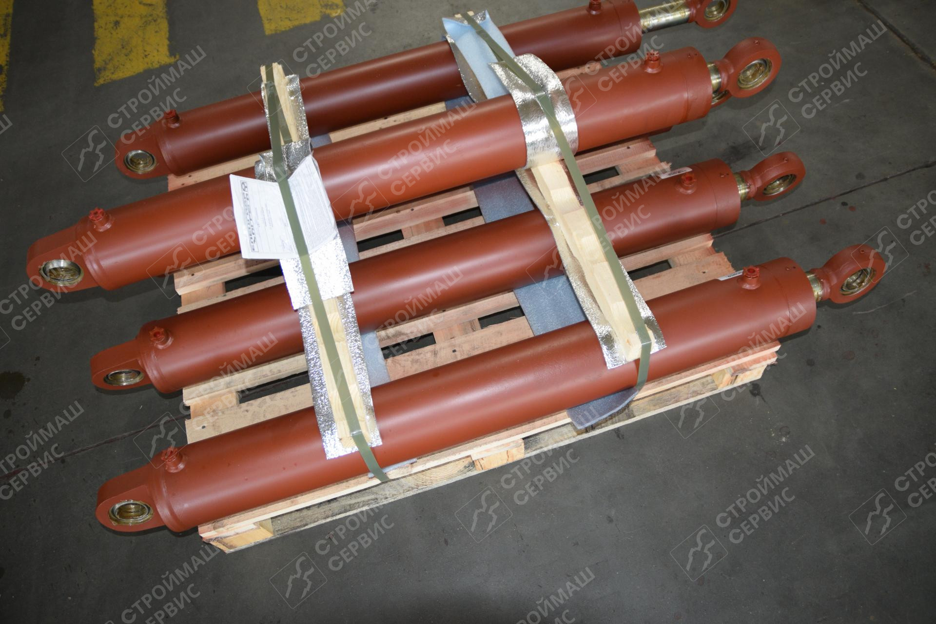 Гидроцилиндр выдвижения отвала ЦГ-125.63х1000.11